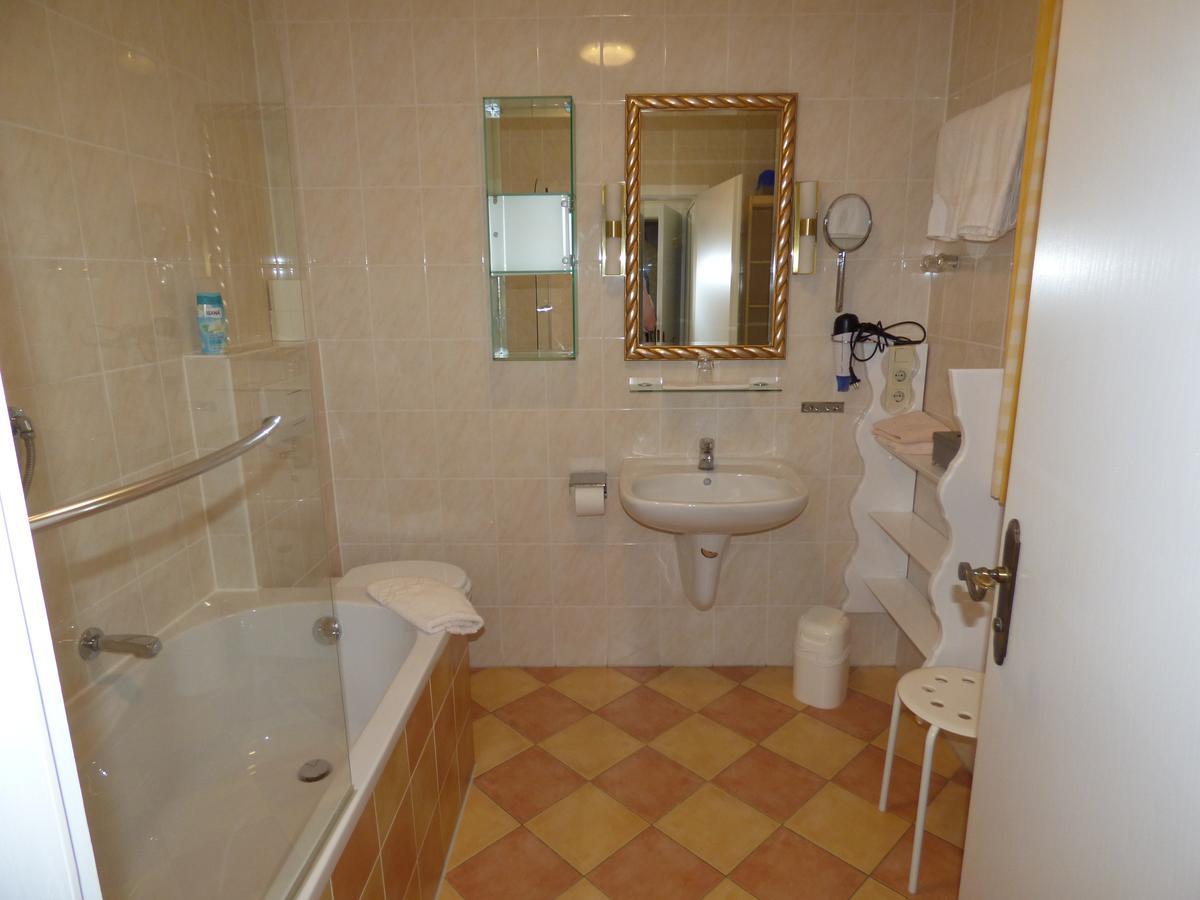 Hotel Engelhof Tutzing Eksteriør billede